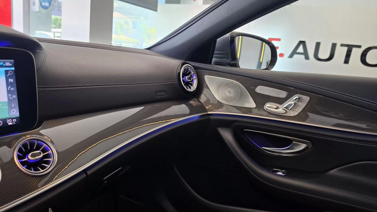 mercedes-benz-cls-2019-diesel-1950cc
