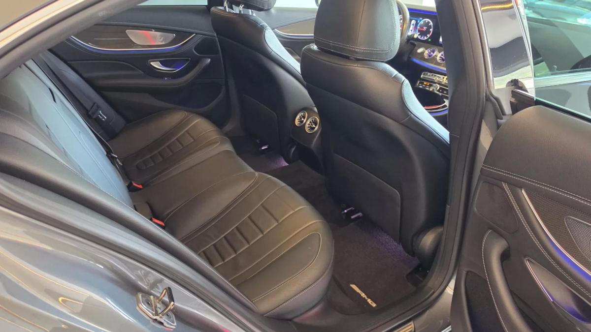 mercedes-benz-cls-2019-diesel-1950cc