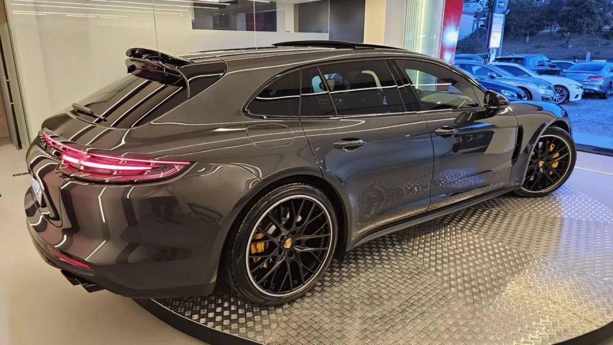 porsche-panamera-sport-turismo-2018-hibrido-a-gasolina-2894cc