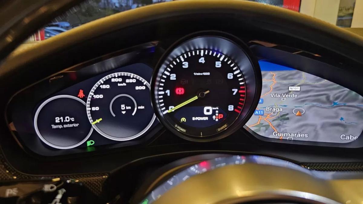porsche-panamera-sport-turismo-2018-hibrido-a-gasolina-2894cc