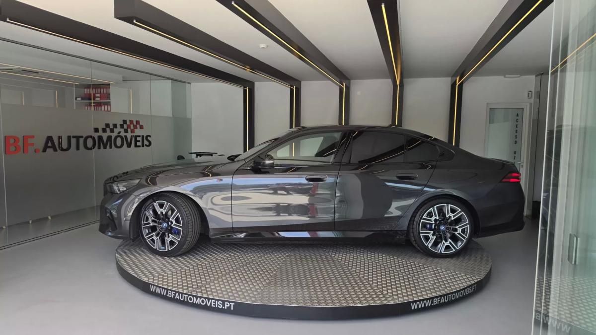 bmw-serie-i-2025-eletrico-0cc