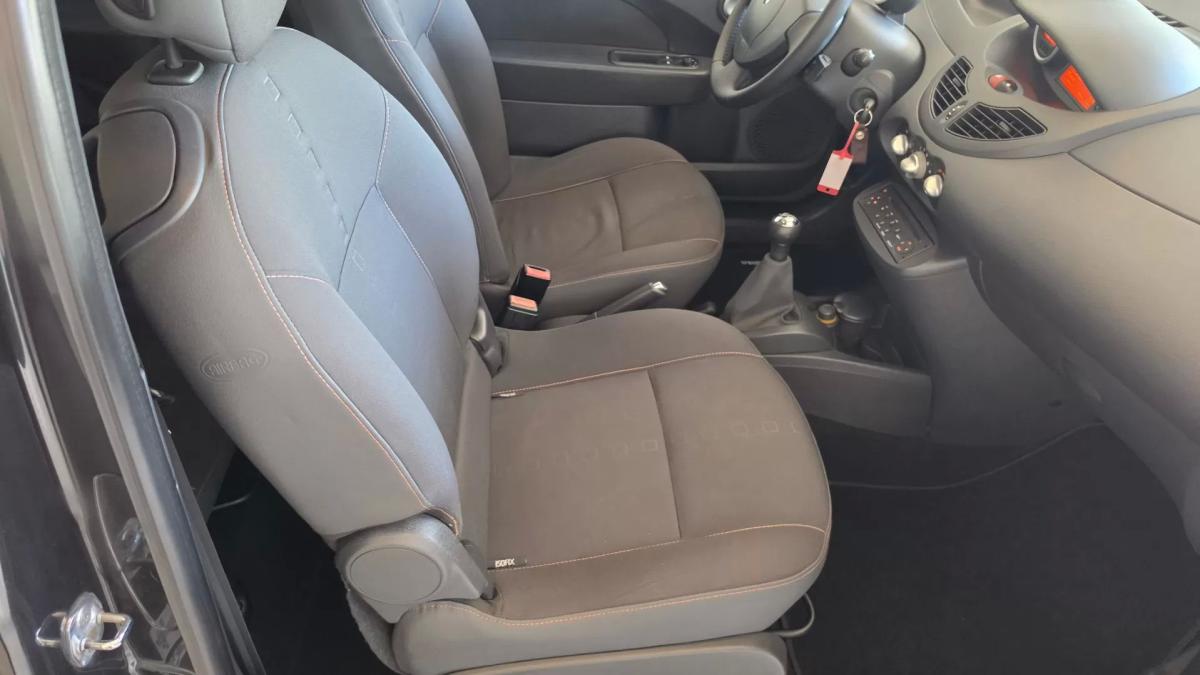 renault-twingo-2009-diesel-1461cc