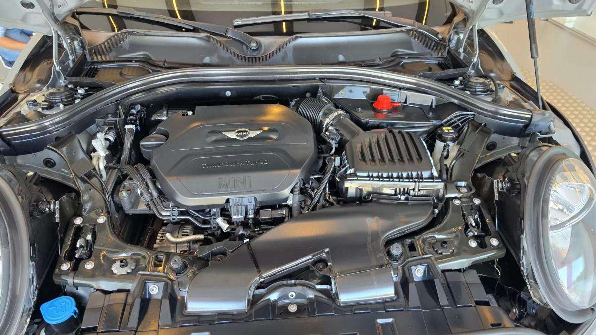 mini-clubman-2017-diesel-1496cc