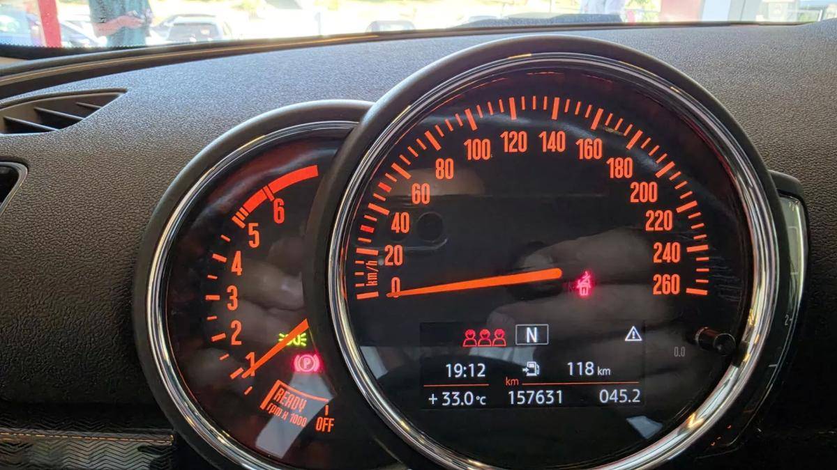 mini-clubman-2017-diesel-1496cc