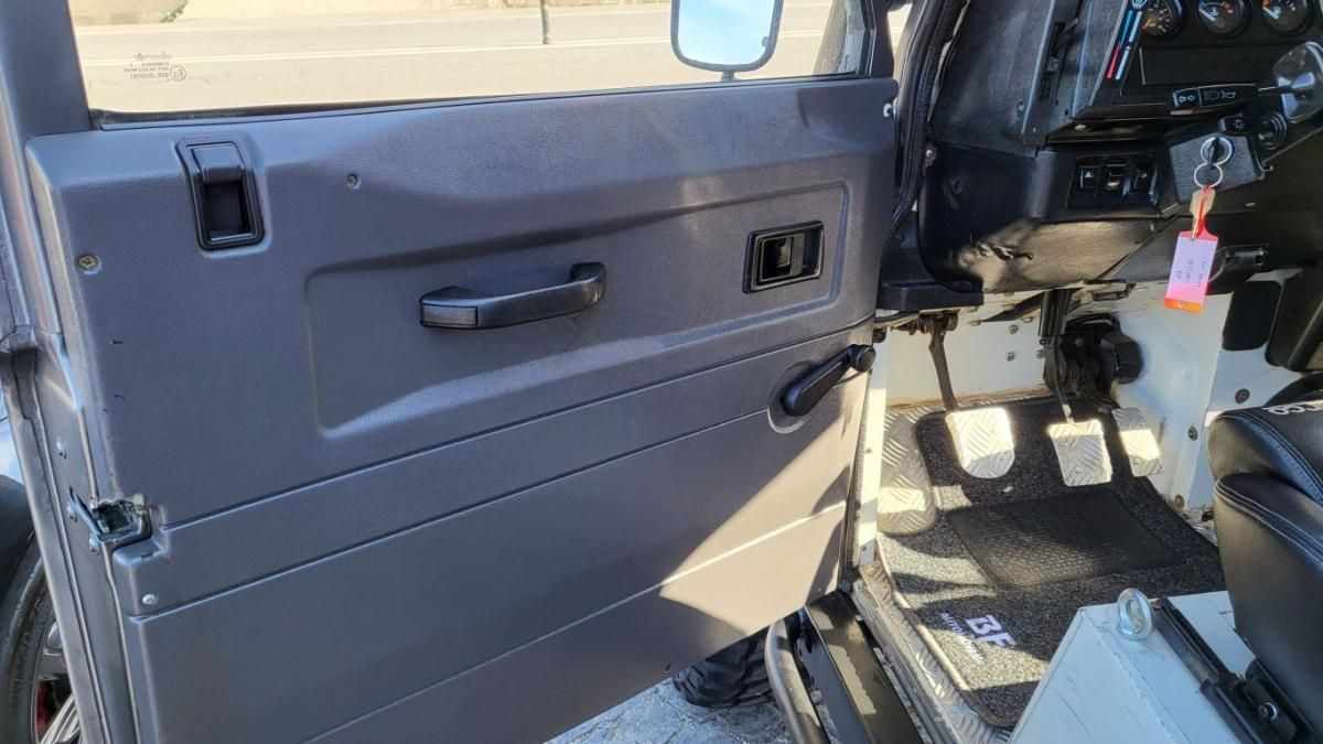 land-rover-defender-2001-diesel-2495cc