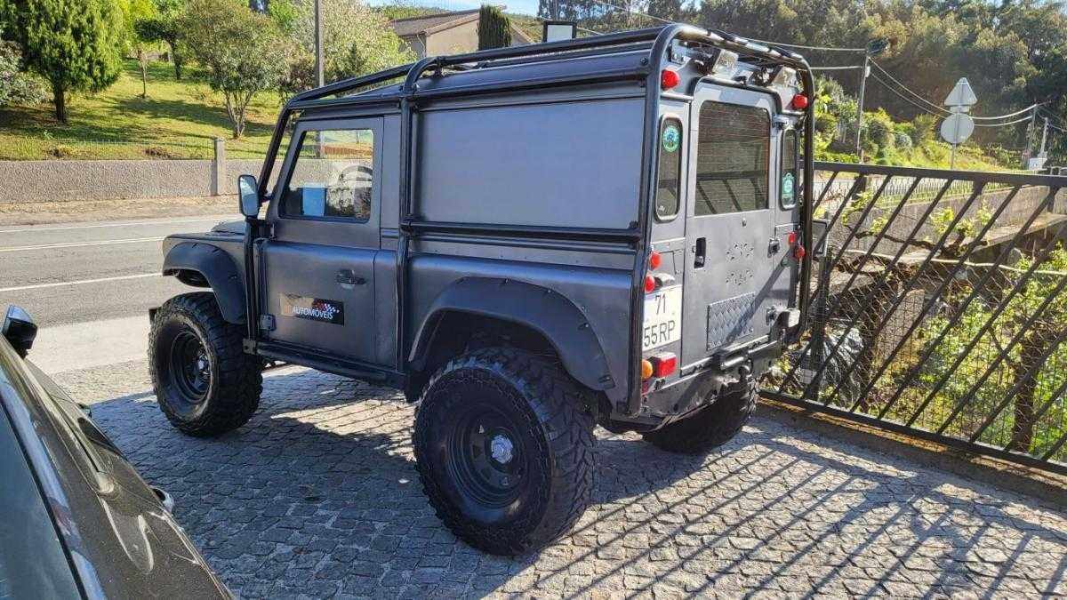 land-rover-defender-2001-diesel-2495cc