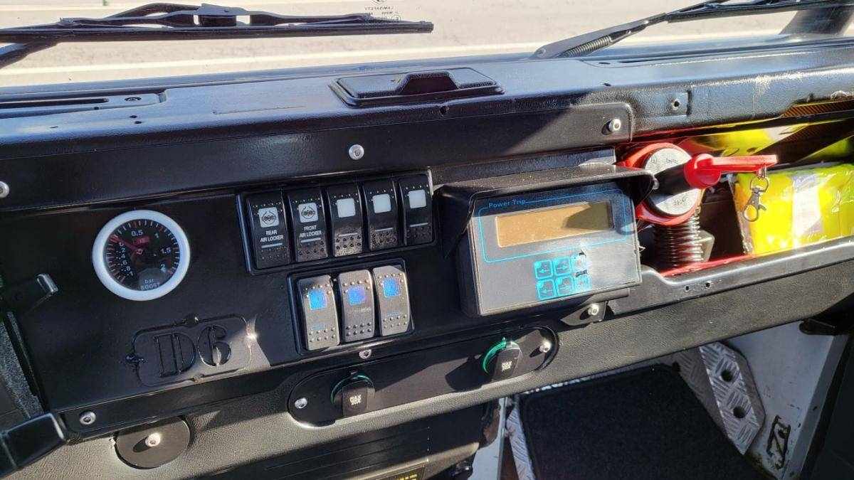 land-rover-defender-2001-diesel-2495cc
