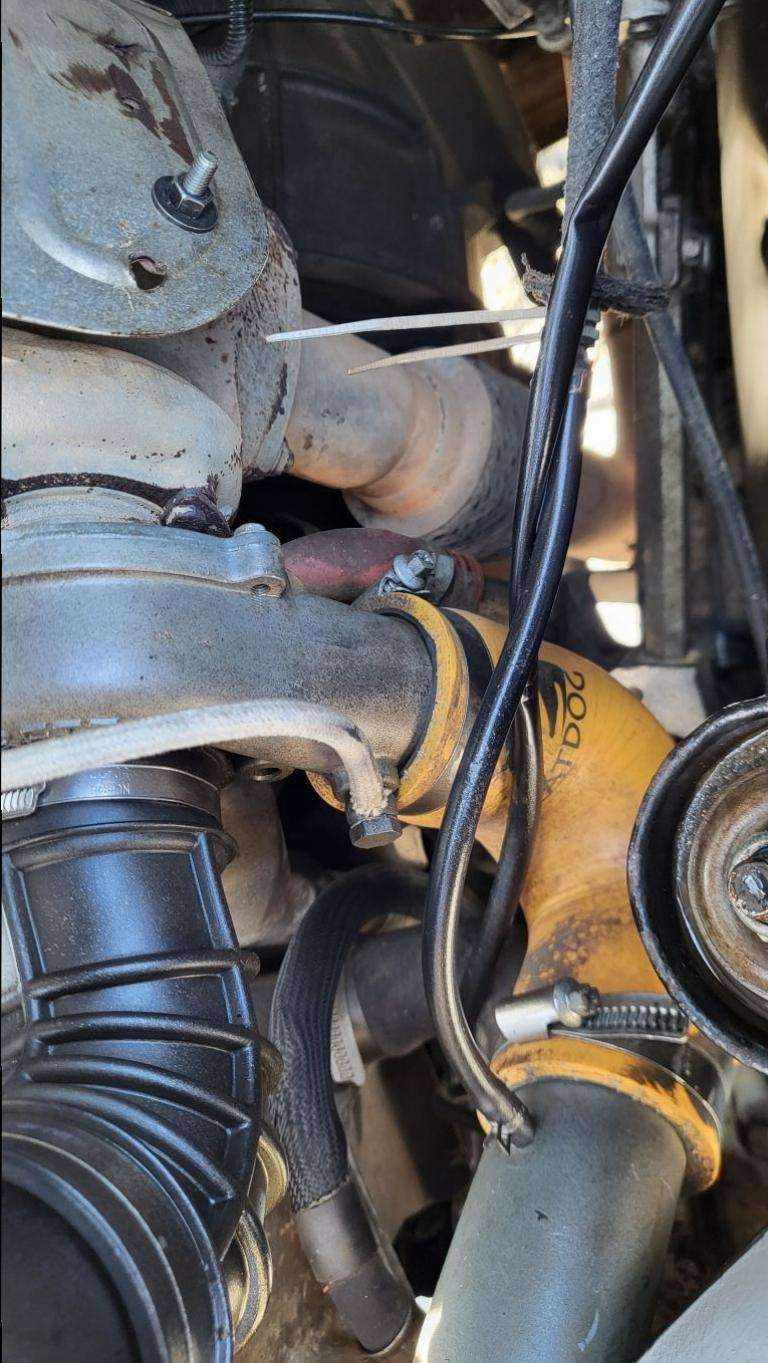 land-rover-defender-2001-diesel-2495cc