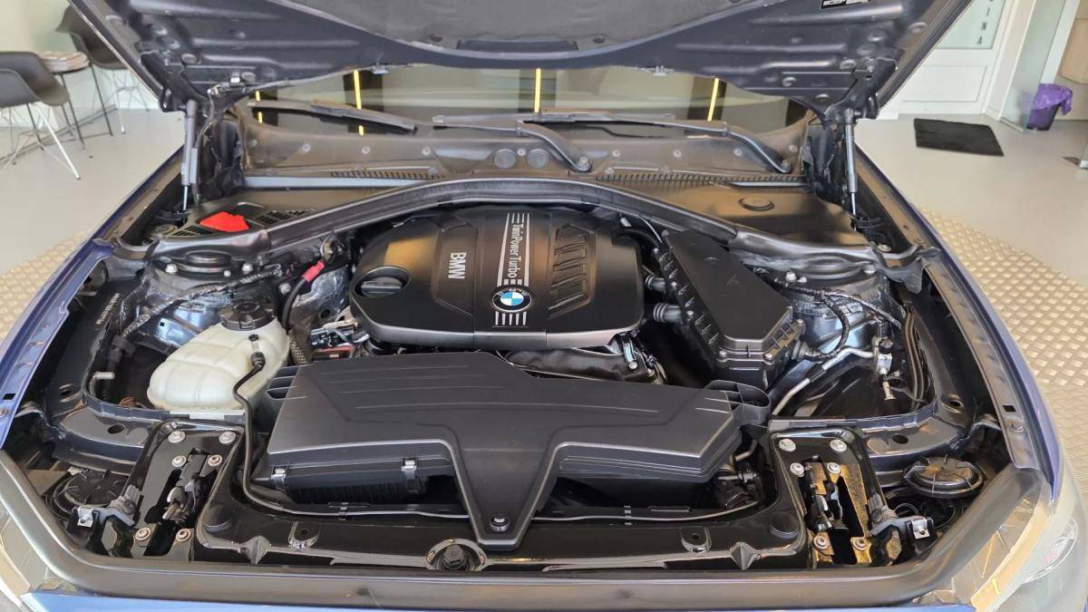 bmw-serie-1-2012-diesel-1995cc