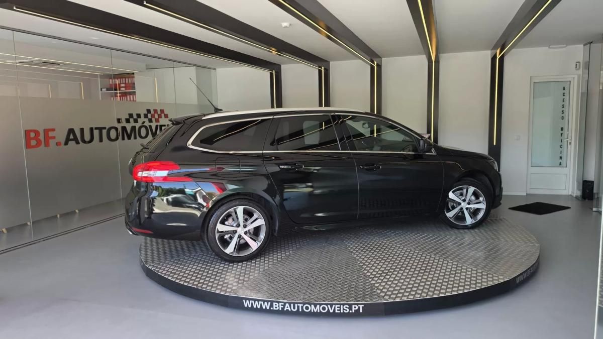 peugeot-308-sw-2017-diesel-1560cc