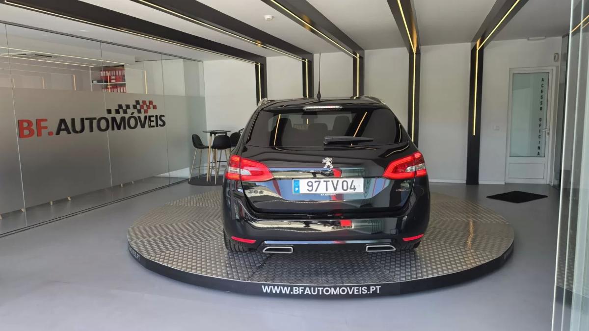peugeot-308-sw-2017-diesel-1560cc