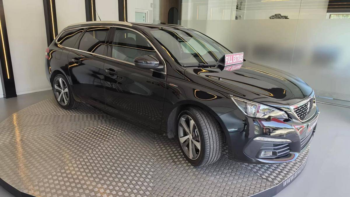 peugeot-308-sw-2017-diesel-1560cc