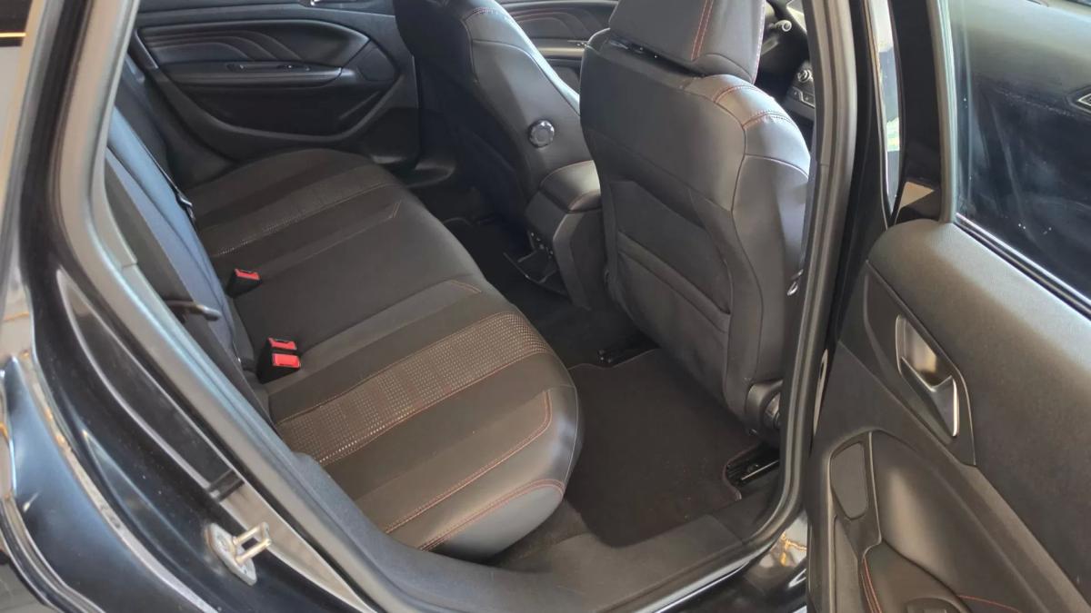 peugeot-308-sw-2017-diesel-1560cc