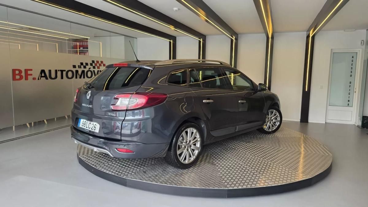 renault-megane-sport-tourer-2010-diesel-1461cc