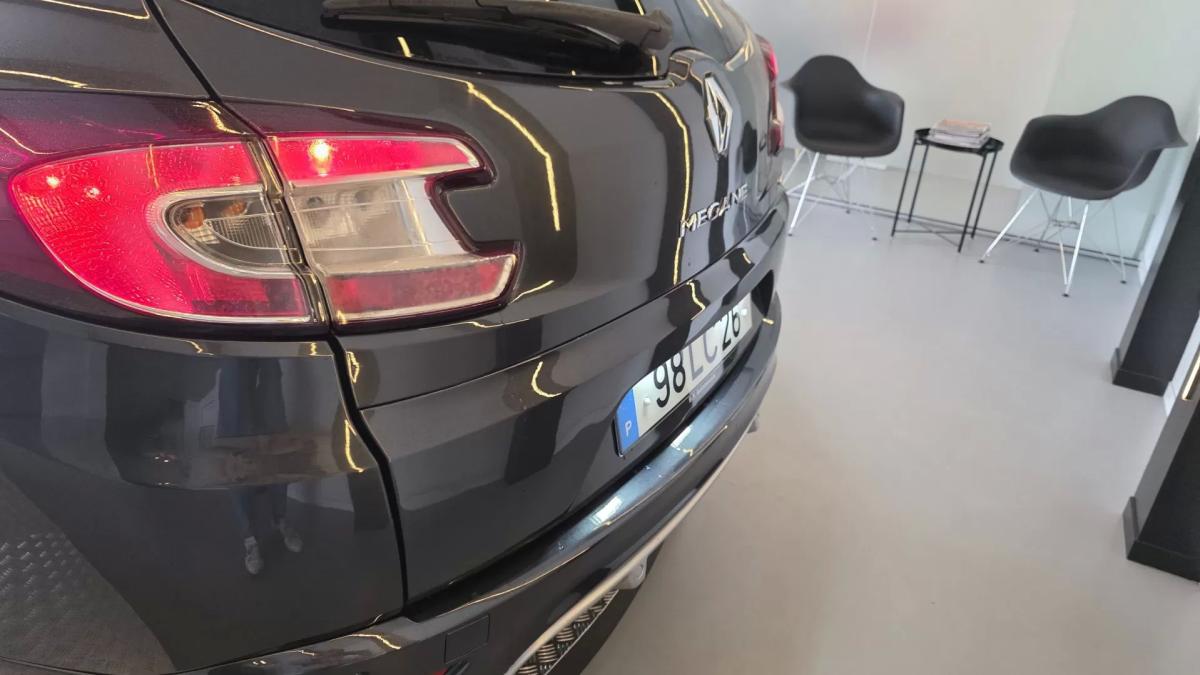 renault-megane-sport-tourer-2010-diesel-1461cc