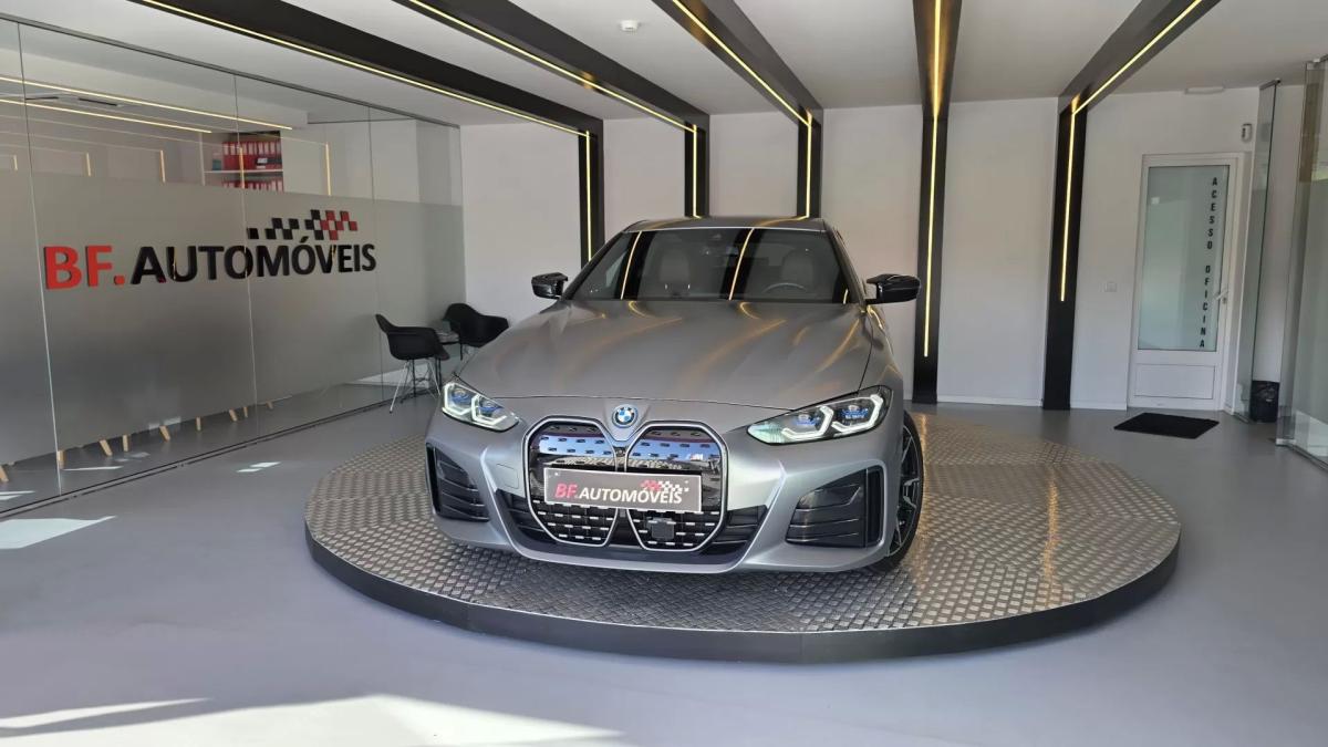 bmw-serie-4-2022-eletrico-200cc