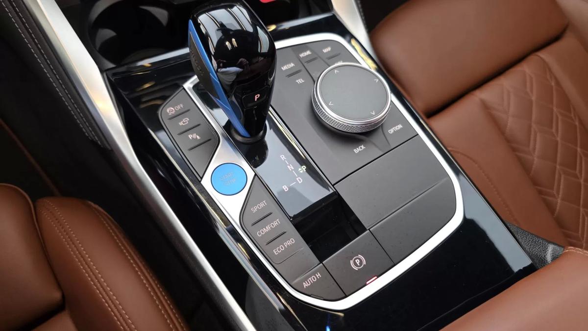 bmw-serie-4-2022-eletrico-200cc