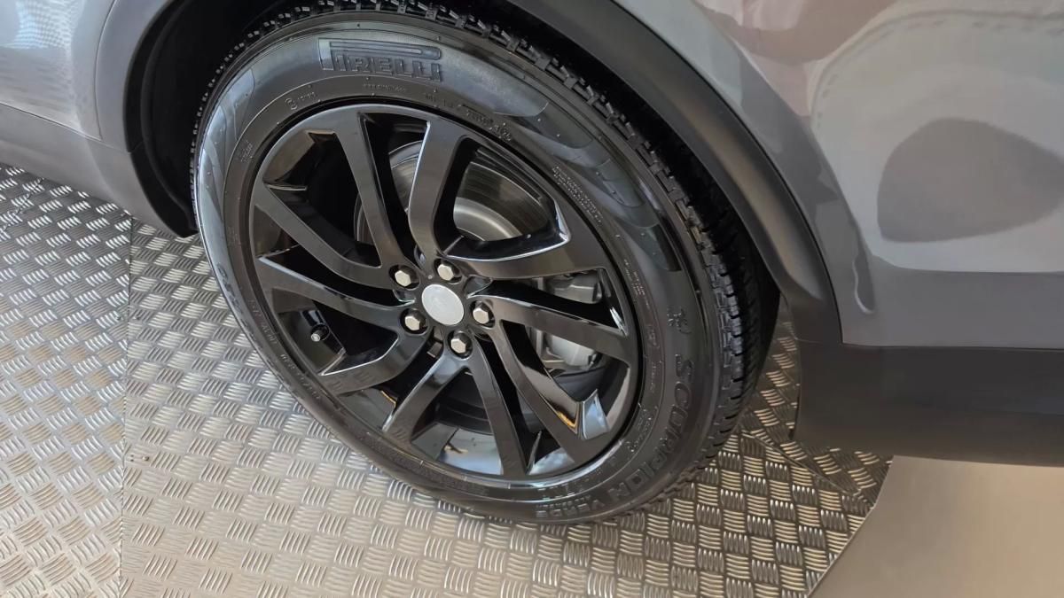 land-rover-discovery-2017-diesel-2993cc