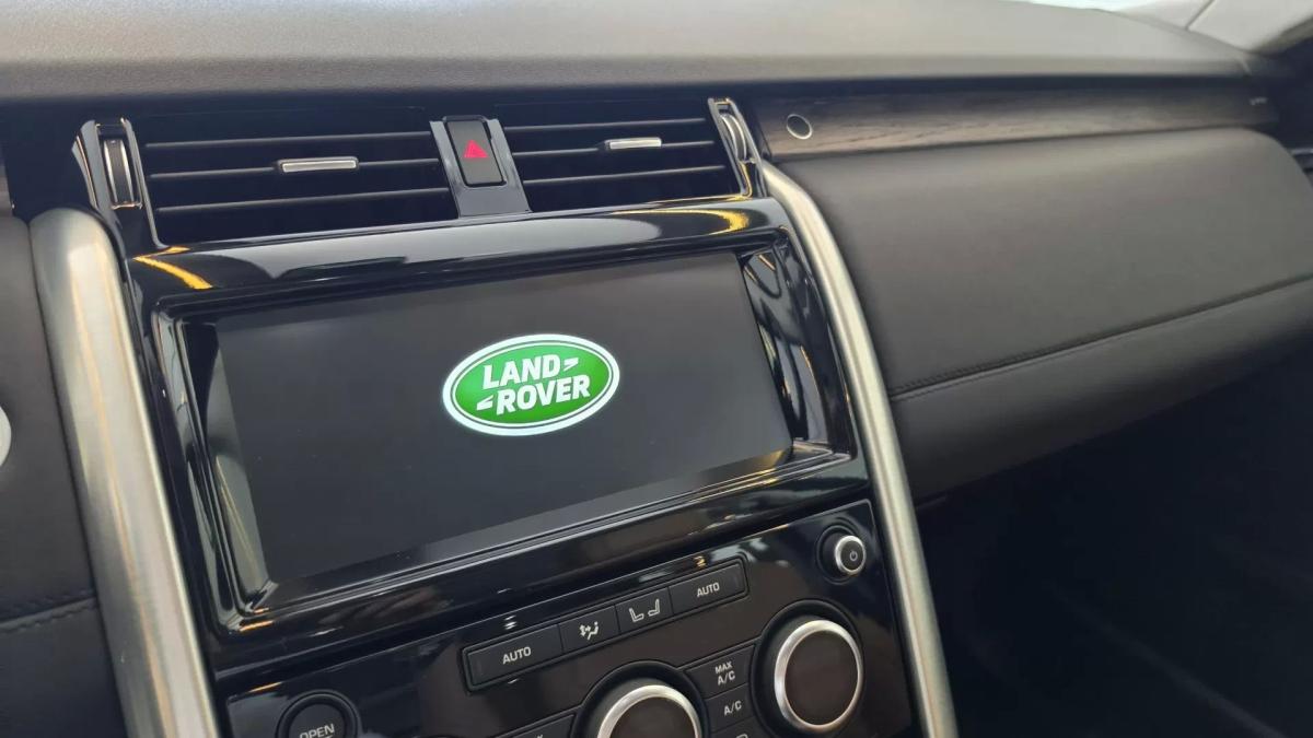 land-rover-discovery-2017-diesel-2993cc