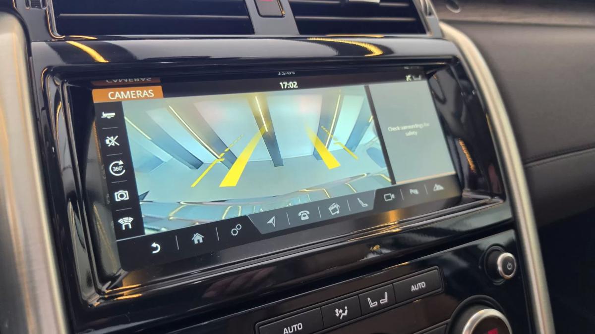 land-rover-discovery-2017-diesel-2993cc