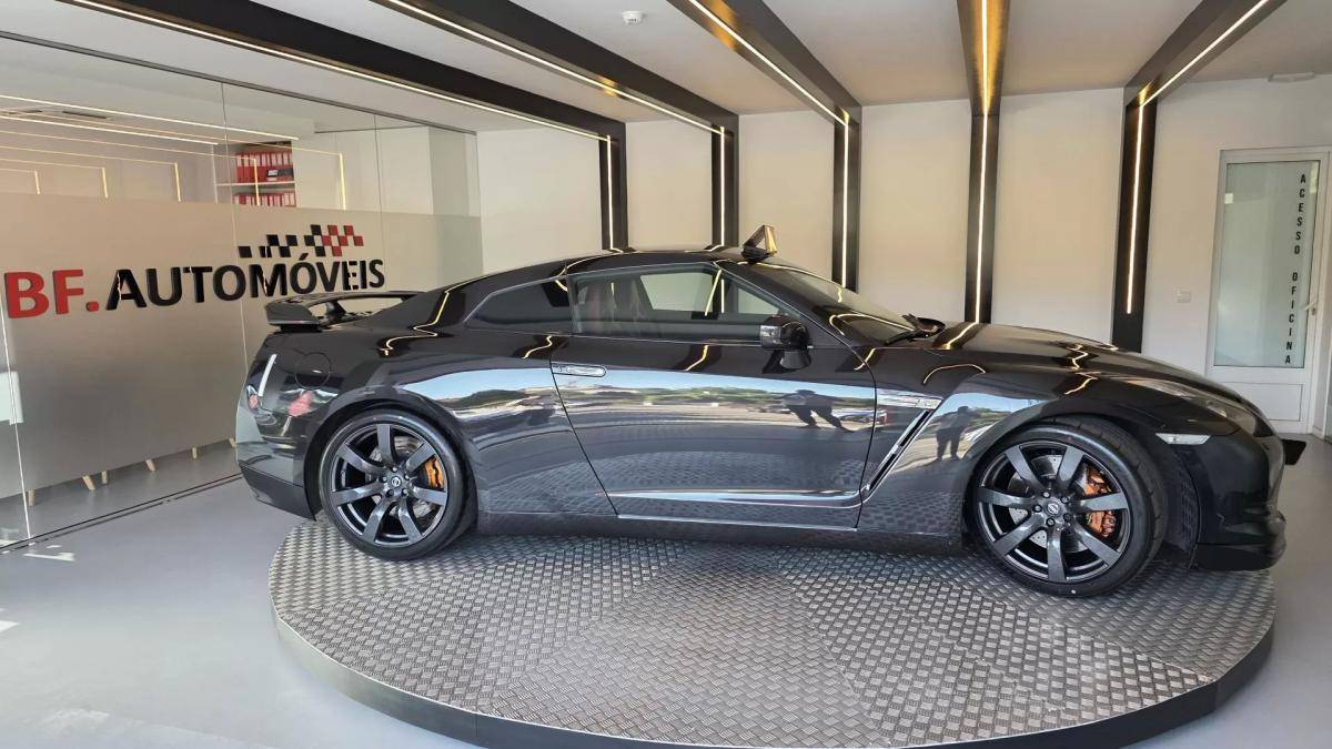 nissan-gt-r-2009-gasolina-3799cc