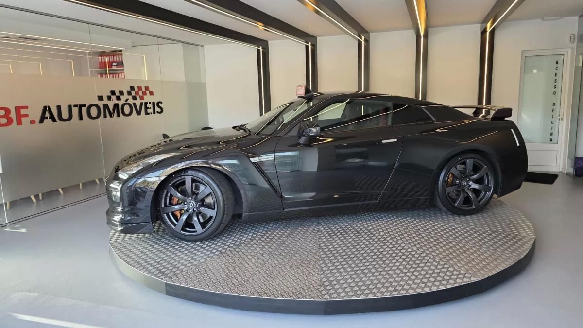nissan-gt-r-2009-gasolina-3799cc