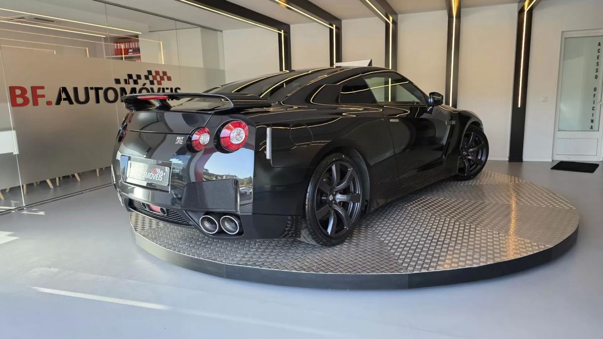 nissan-gt-r-2009-gasolina-3799cc