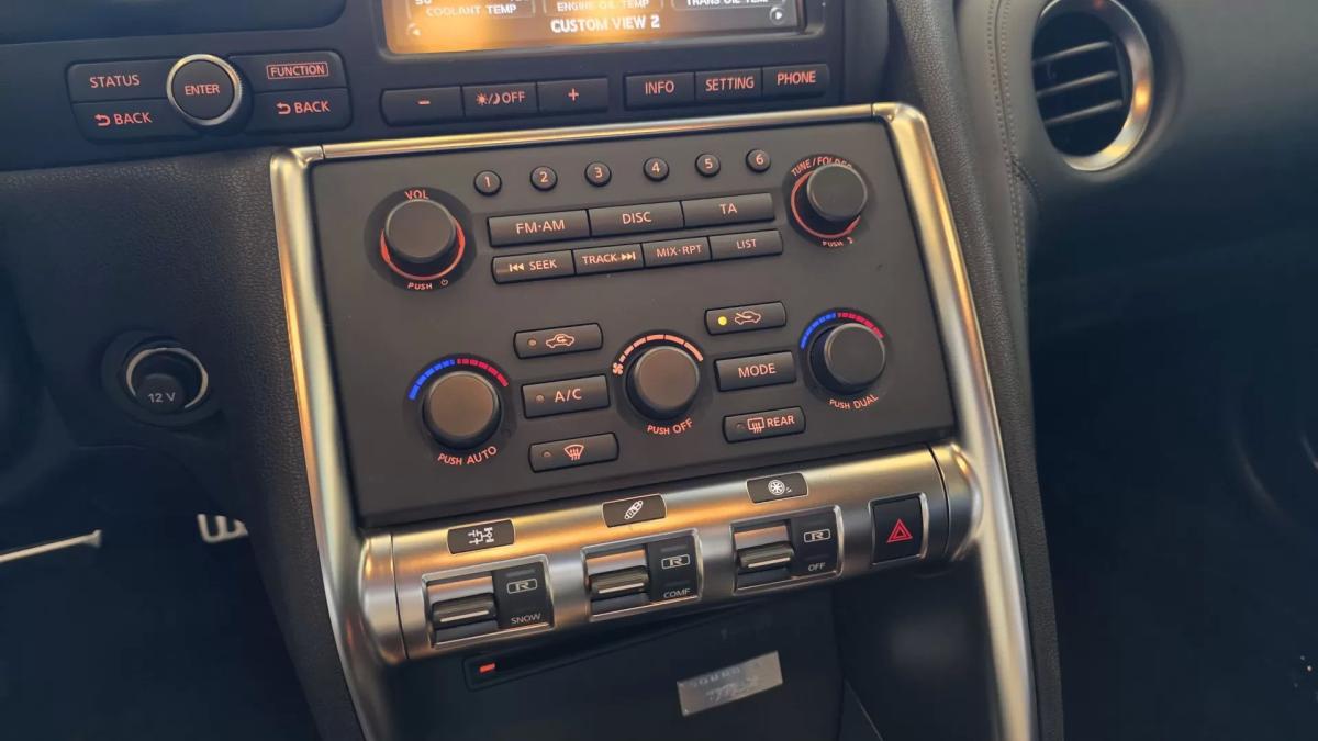 nissan-gt-r-2009-gasolina-3799cc