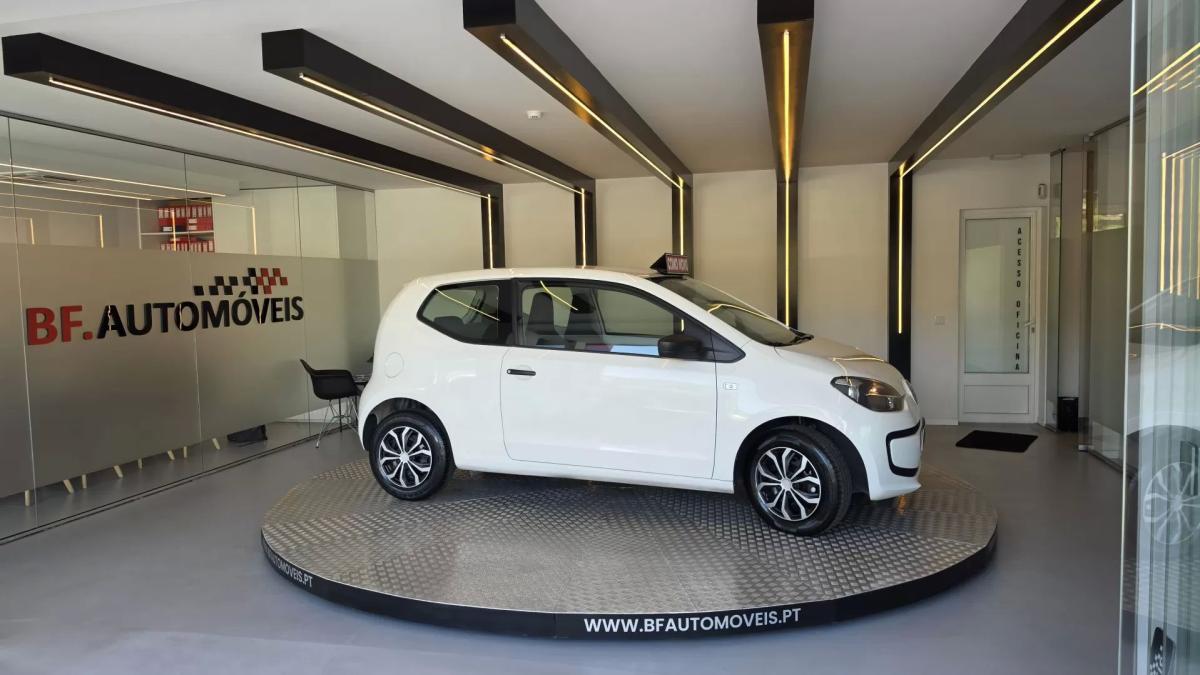 volkswagen-up-2016-gasolina-999cc