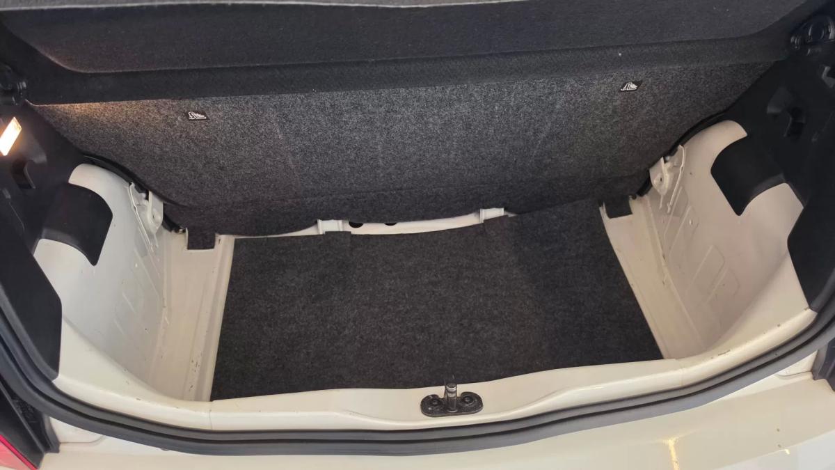 volkswagen-up-2016-gasolina-999cc