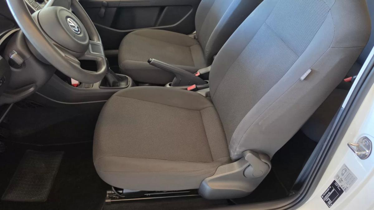volkswagen-up-2016-gasolina-999cc