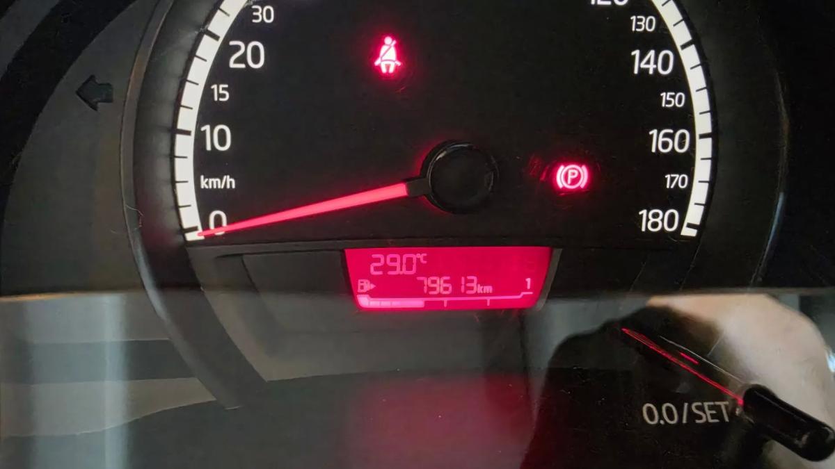 volkswagen-up-2016-gasolina-999cc