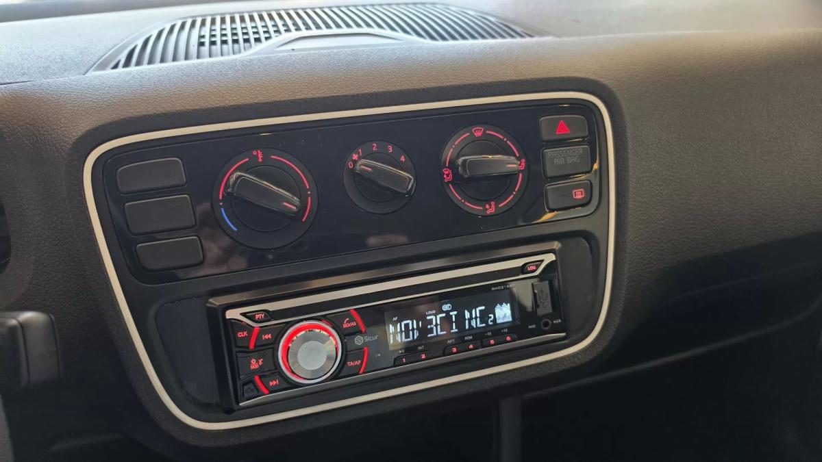 volkswagen-up-2016-gasolina-999cc