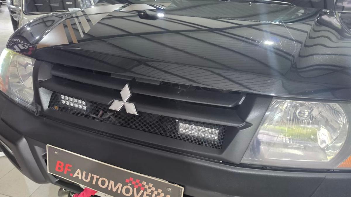 mitsubishi-pajero-2000-diesel-3200cc