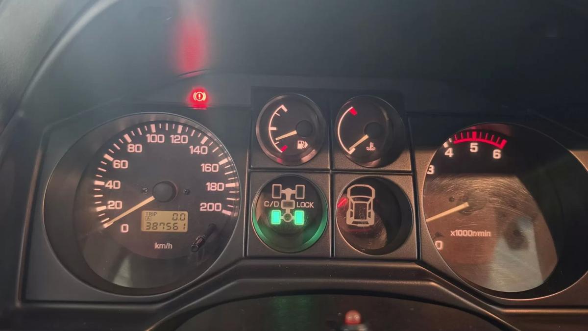 mitsubishi-pajero-2000-diesel-3200cc