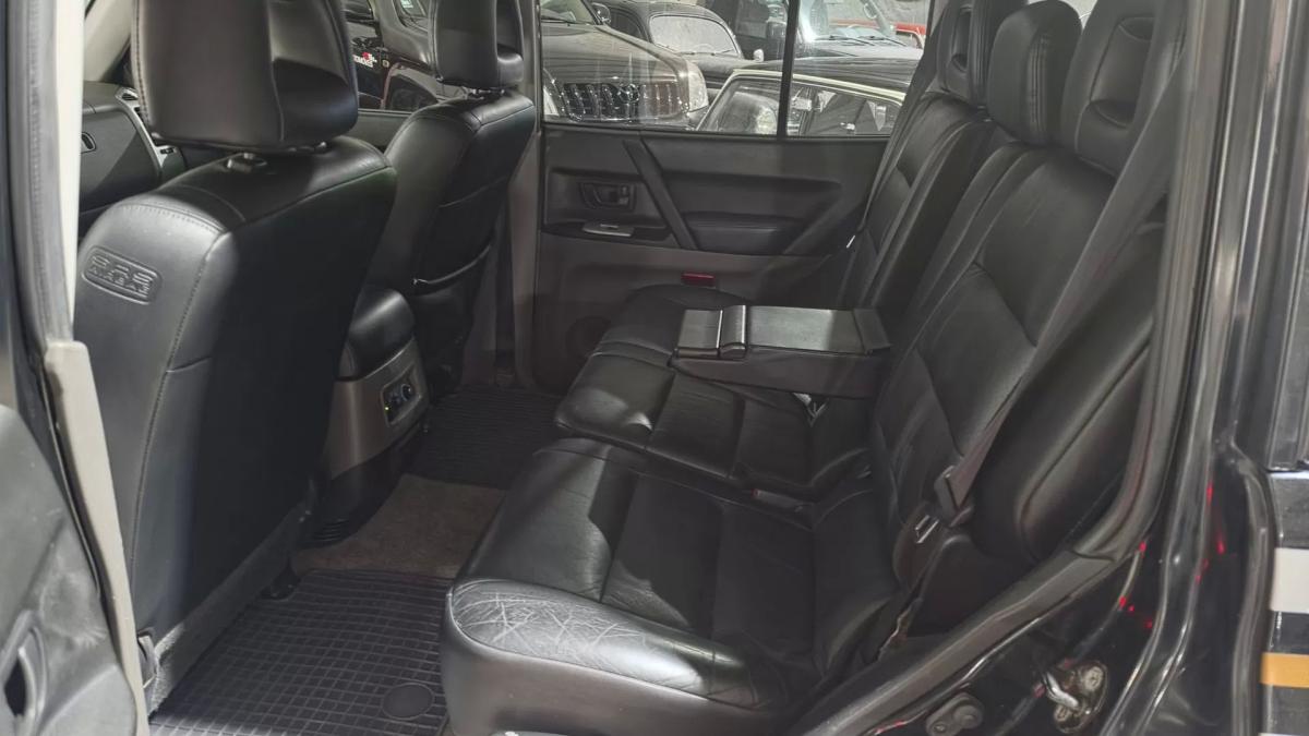 mitsubishi-pajero-2000-diesel-3200cc