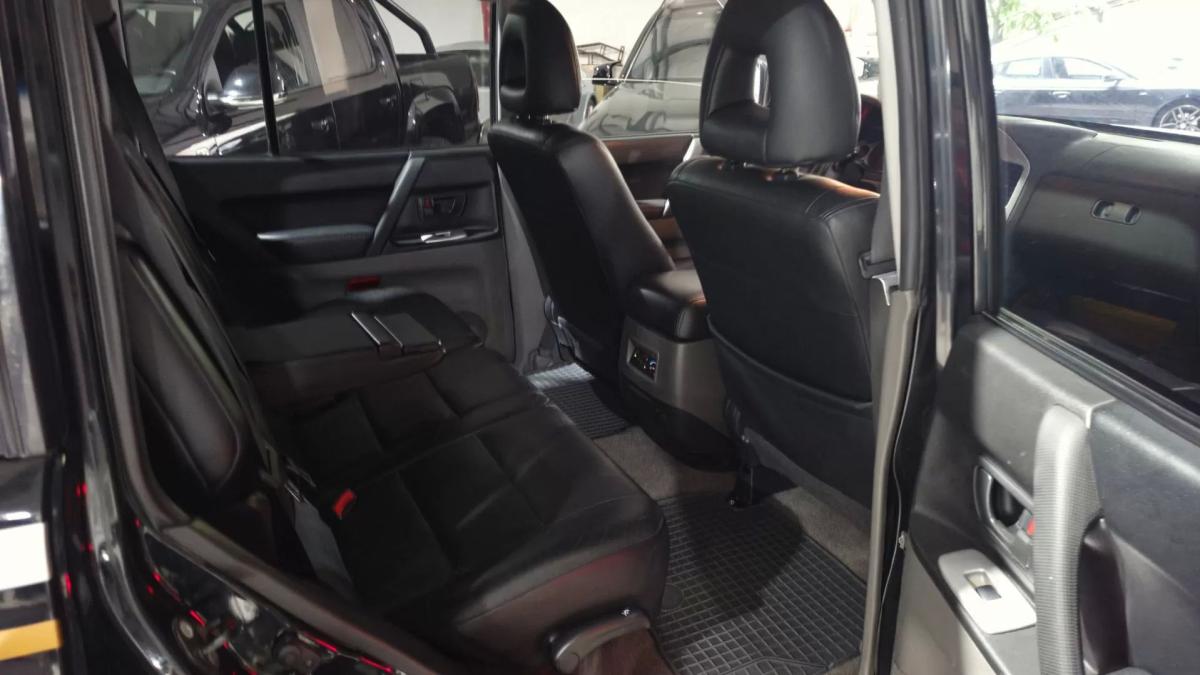mitsubishi-pajero-2000-diesel-3200cc