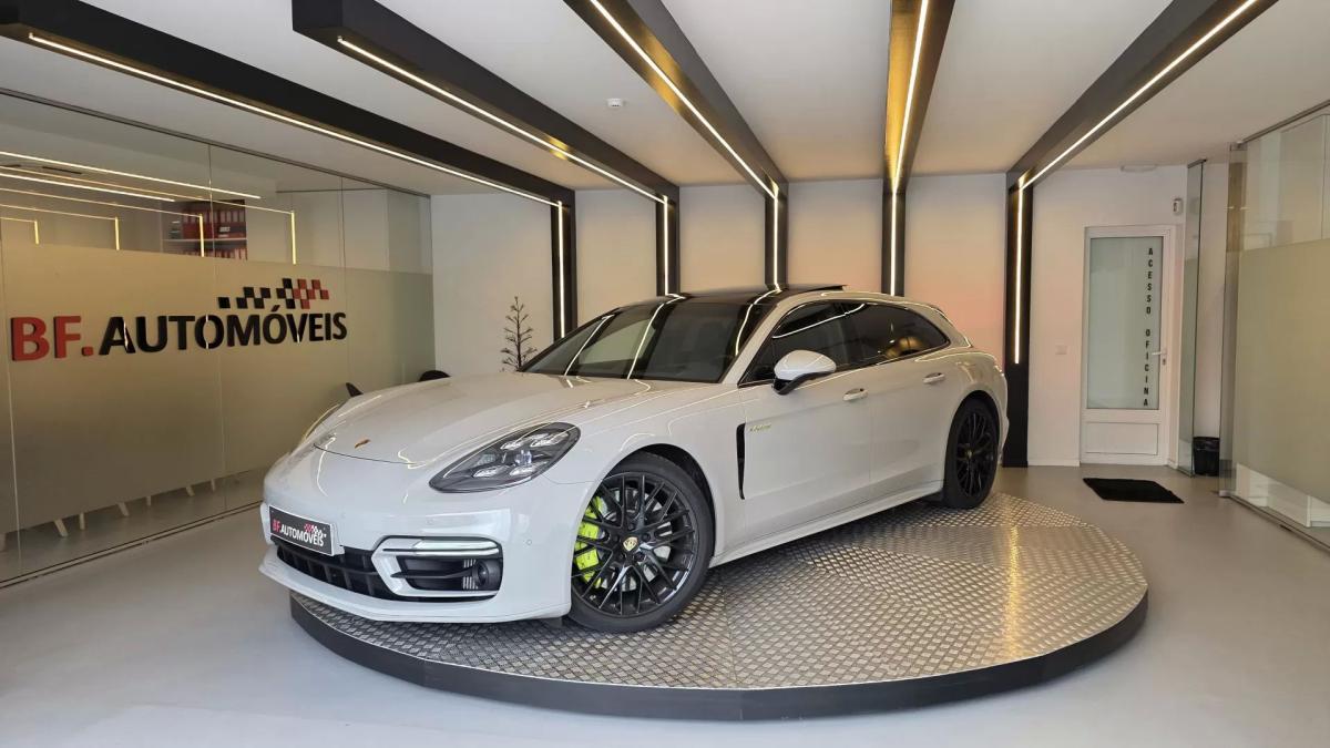 porsche-panamera-sport-turismo-2024-hibrido-2894cc