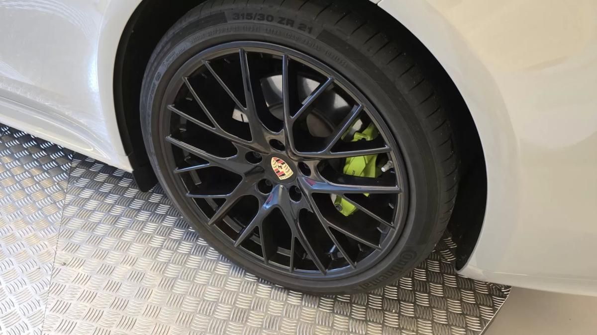 porsche-panamera-sport-turismo-2024-hibrido-2894cc