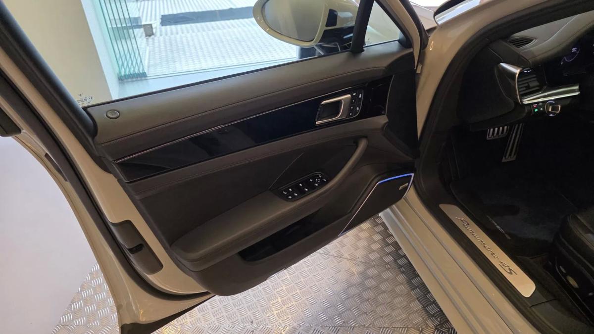 porsche-panamera-sport-turismo-2024-hibrido-2894cc