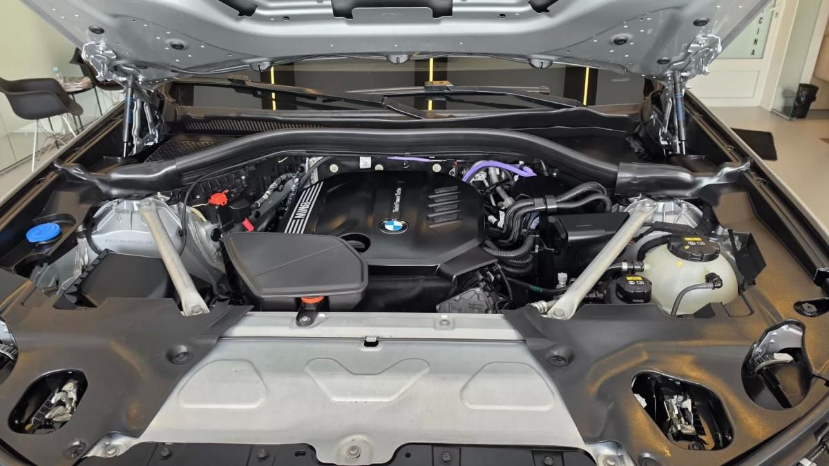 bmw-x4-2021-diesel-1995cc