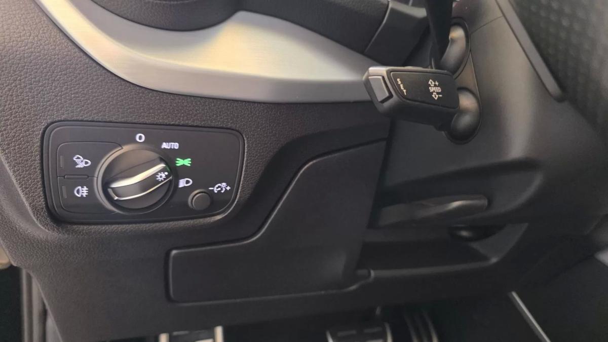 audi-q2-2018-diesel-1598cc