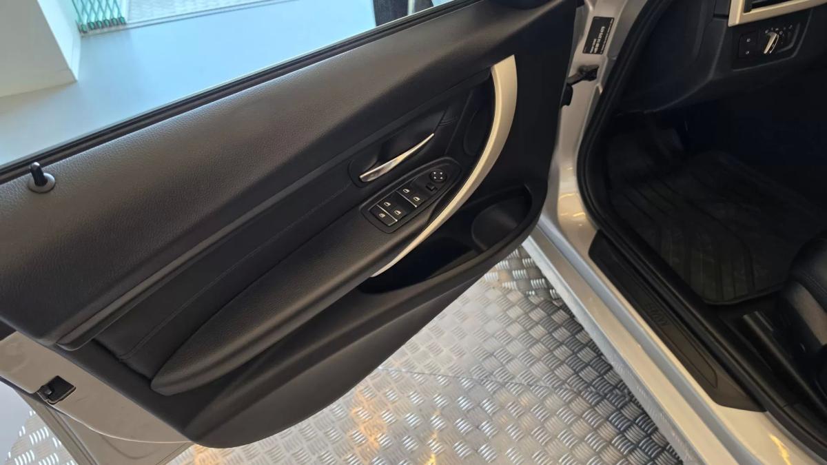 bmw-serie-3-2017-diesel-1995cc