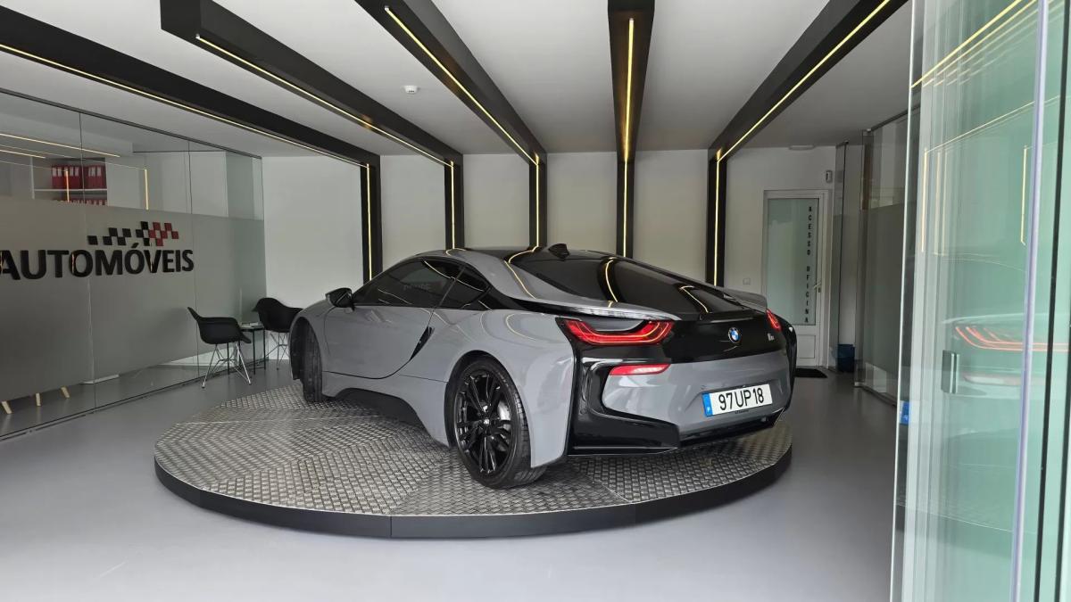 bmw-i8-2015-hibrido-1499cc