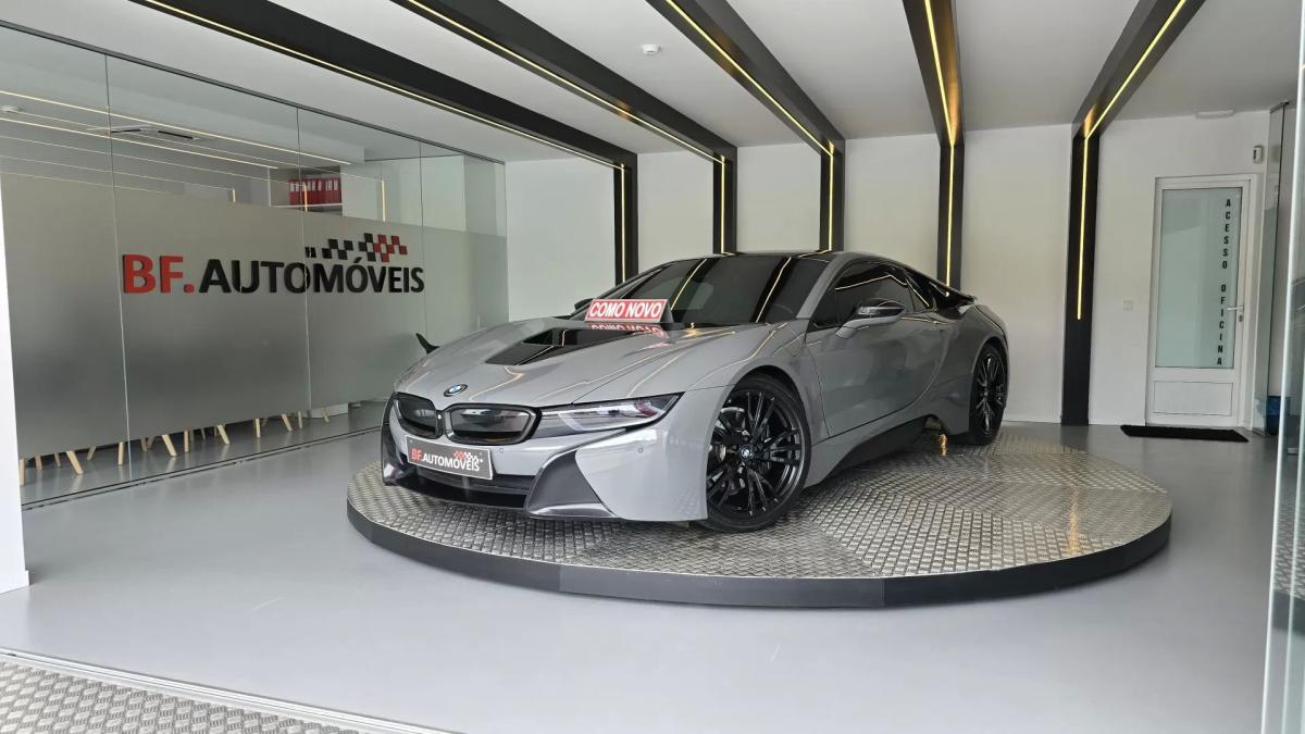 bmw-i8-2015-hibrido-1499cc