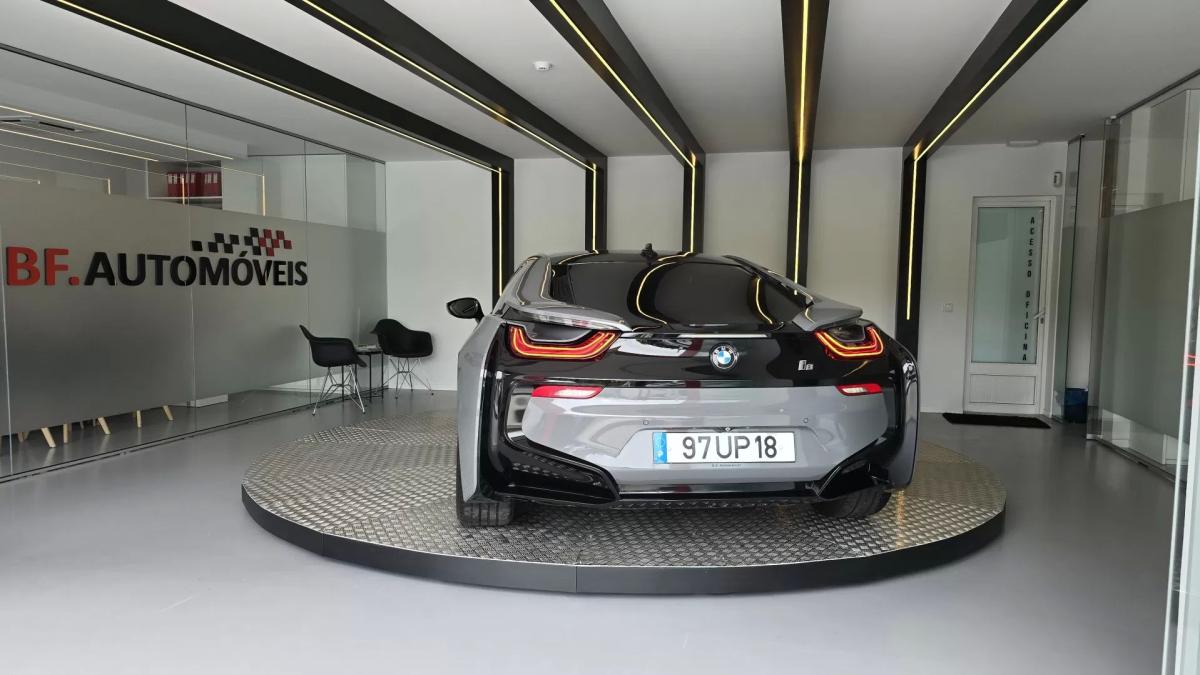bmw-i8-2015-hibrido-1499cc