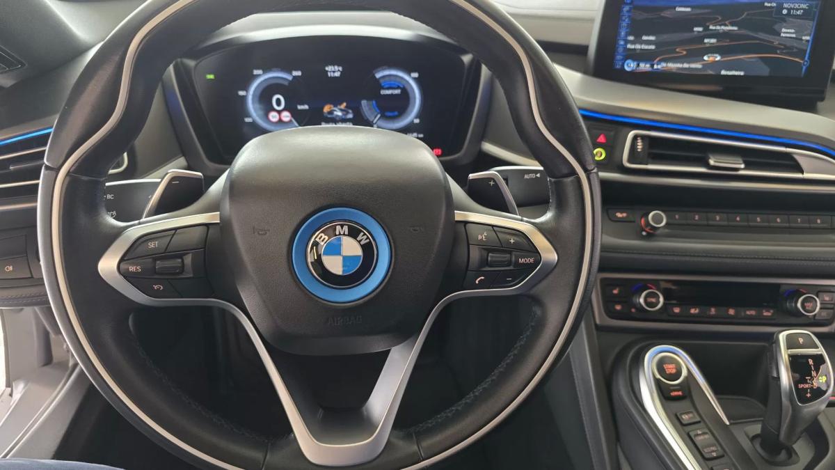 bmw-i8-2015-hibrido-1499cc