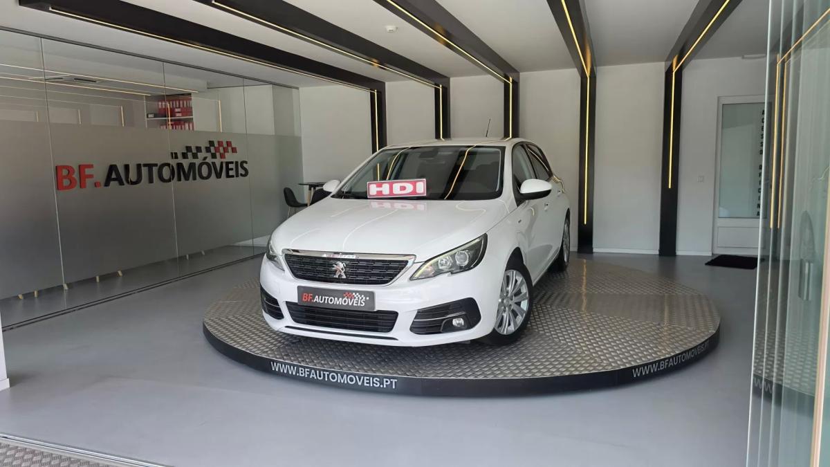 peugeot-308-2021-diesel-1499cc