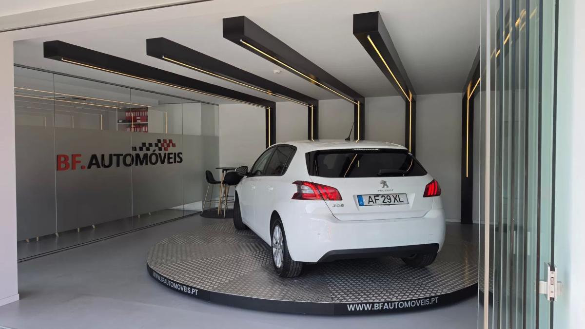 peugeot-308-2021-diesel-1499cc