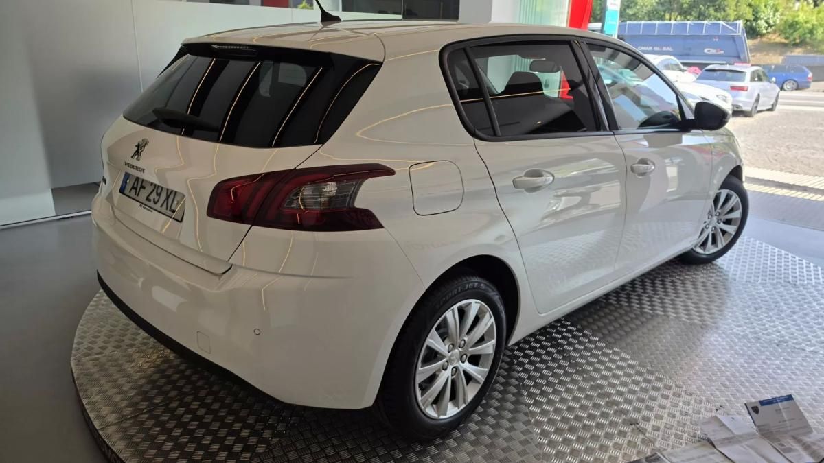 peugeot-308-2021-diesel-1499cc